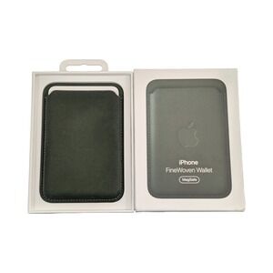 G8U GENUINE Apple Finewoven Wallet w/ Magsafe for iPhone - Moss Locked "Find my"